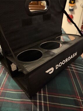 Black Insulated Delivery Drink Carrier
